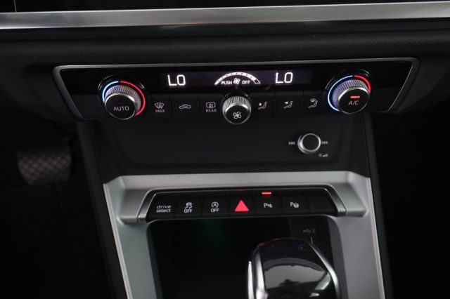 AUDI Q3 usata 12