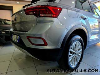 VOLKSWAGEN T-Roc usata, con Volante multifunzione