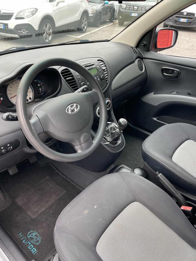 HYUNDAI i10 usata, con Autoradio