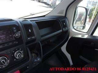 PEUGEOT Boxer usata, con ESP