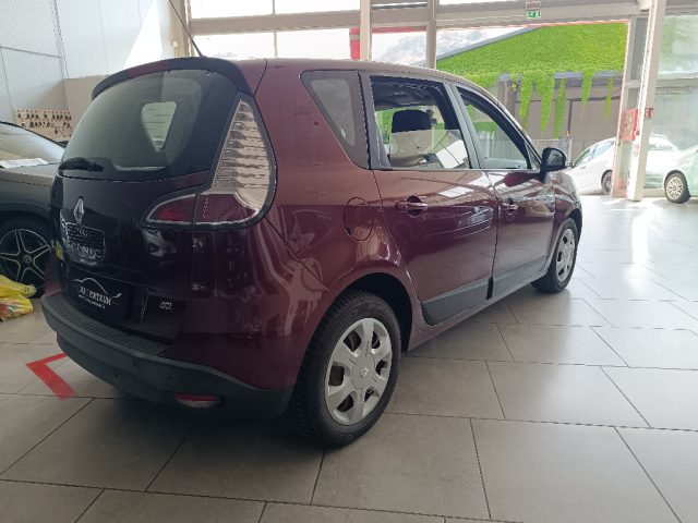 RENAULT Scenic usata, con Alzacristalli elettrici