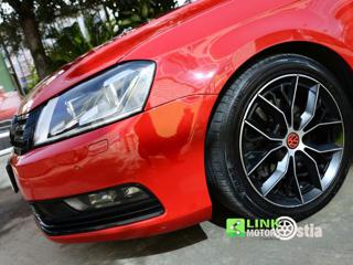 VOLKSWAGEN Passat usata, con ESP