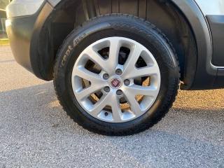 FIAT Sedici usata, con Sedile posteriore sdoppiato