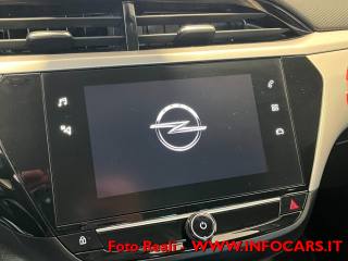 OPEL Corsa usata, con USB