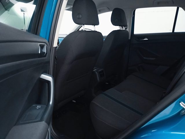 VOLKSWAGEN T-Roc usata, con USB
