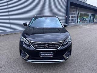 PEUGEOT 5008 usata, con Airbag