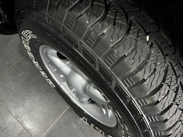 NISSAN Terrano II usata 10