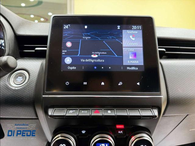 RENAULT Clio usata, con Touch screen
