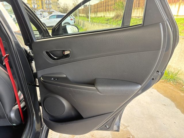 HYUNDAI Kona usata, con Isofix