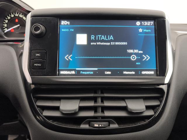 PEUGEOT 208 usata, con Touch screen