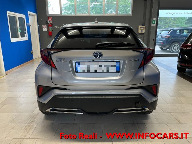 TOYOTA C-HR usata, con Controllo automatico clima