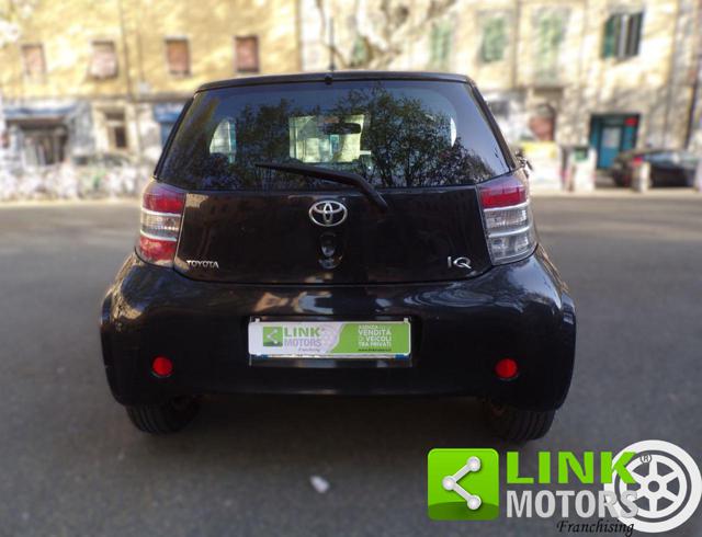TOYOTA iQ usata 42