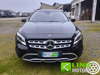 MERCEDES-BENZ GLA 180 usata, con Airbag