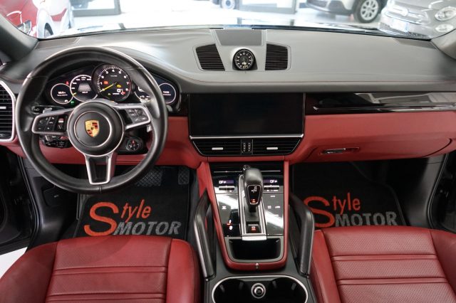 PORSCHE Cayenne usata, con Alzacristalli elettrici