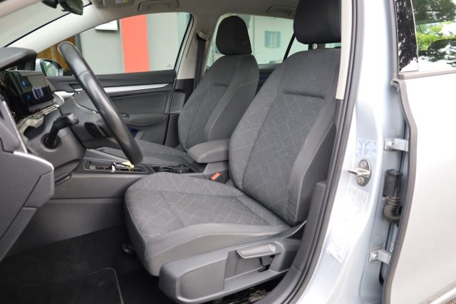 VOLKSWAGEN Golf usata, con Schermo multifunzione interamente digitale