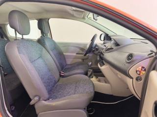 RENAULT Twingo usata 7