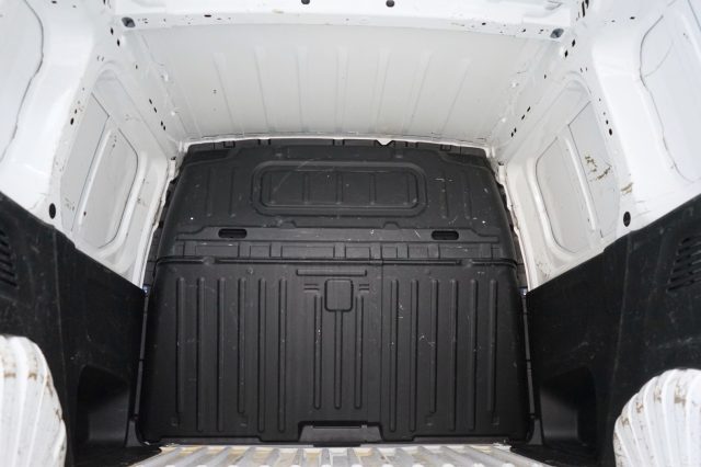 OPEL Combo usata 46