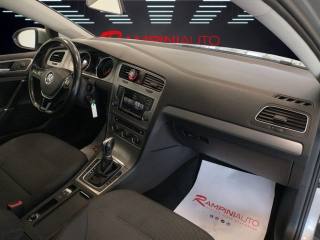 VOLKSWAGEN Golf Variant usata 19