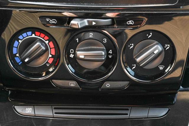 LANCIA Ypsilon usata, con Sedile posteriore sdoppiato