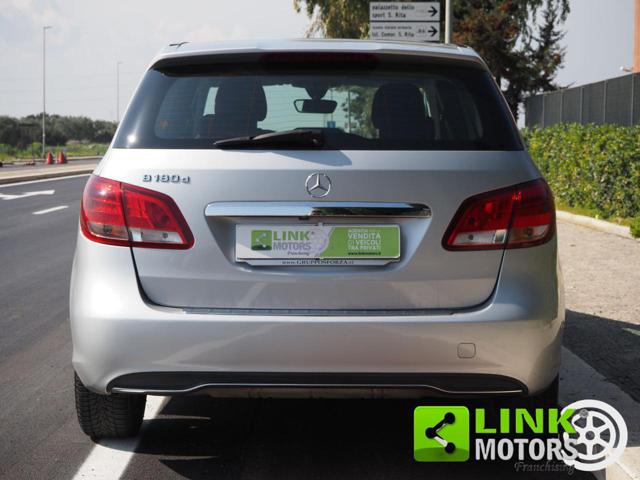 MERCEDES-BENZ B 180 usata, con Chiusura centralizzata