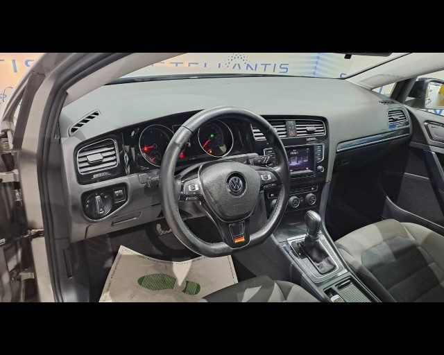 VOLKSWAGEN Golf usata, con Controllo automatico clima