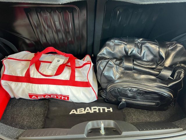 ABARTH 695 usata, con Controllo trazione