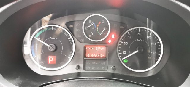 PEUGEOT Partner usata, con Controllo trazione