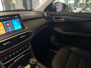 MG HS usata, con Fari Xenon