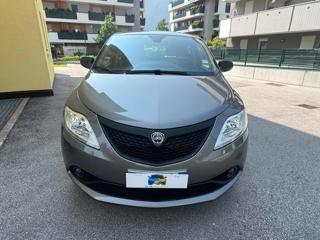 LANCIA Ypsilon usata, con Airbag