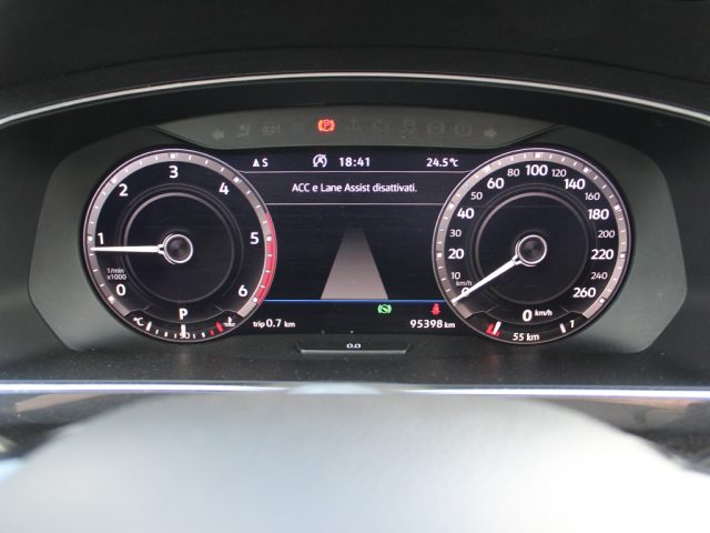 VOLKSWAGEN Tiguan Allspace usata, con Leve al volante