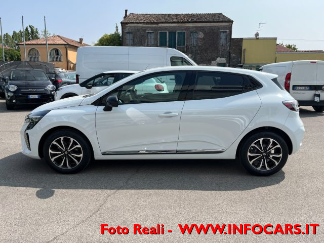 RENAULT Clio usata, con Controllo trazione
