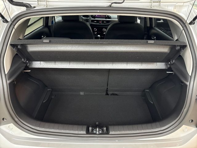 KIA Picanto usata, con Sistema di navigazione