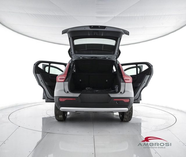 VOLVO XC40 usata 6
