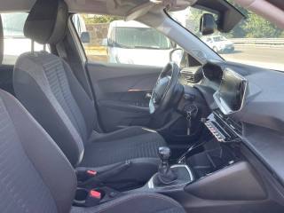 PEUGEOT 2008 usata 12