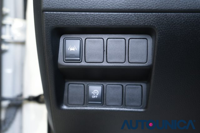 NISSAN Qashqai usata, con Autoradio digitale