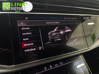 AUDI Q8 usata 26