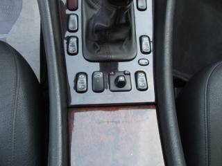 MERCEDES-BENZ CLK 200 usata, con Marmitta catalitica