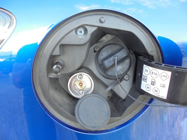 RENAULT Clio usata, con Bluetooth