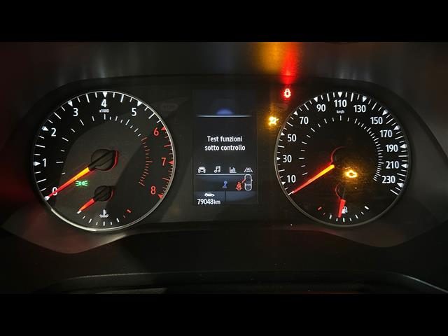 RENAULT Captur usata 11