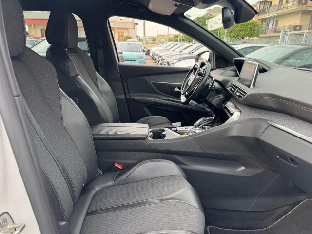 PEUGEOT 3008 usata, con Fendinebbia
