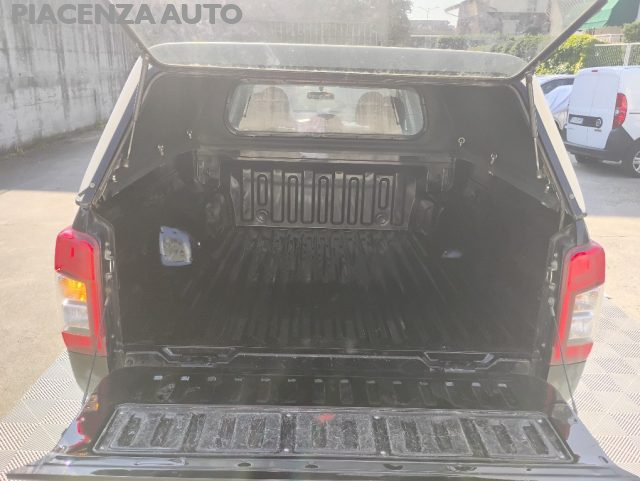 MITSUBISHI L200 usata, con Autoradio