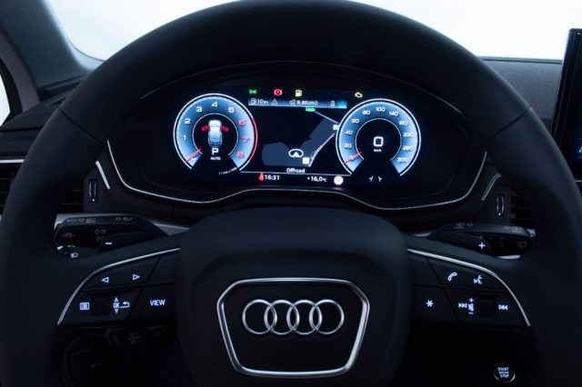 AUDI A4 usata, con Cerchi in lega