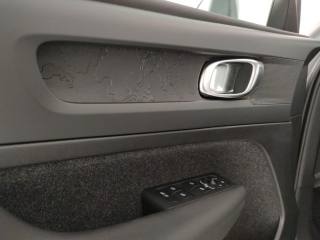 VOLVO XC40 usata, con USB