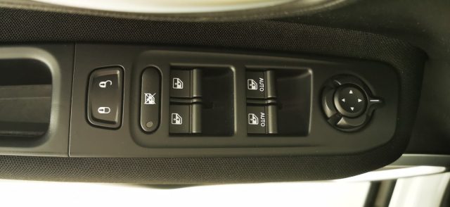 JEEP Renegade usata 53