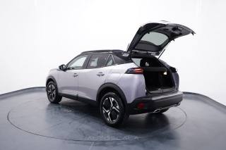 PEUGEOT 2008 usata, con Apple CarPlay