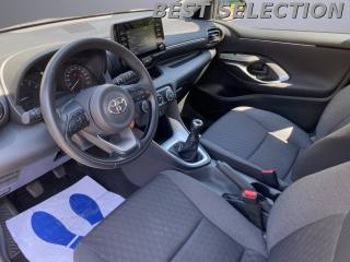 TOYOTA Yaris usata, con Autoradio