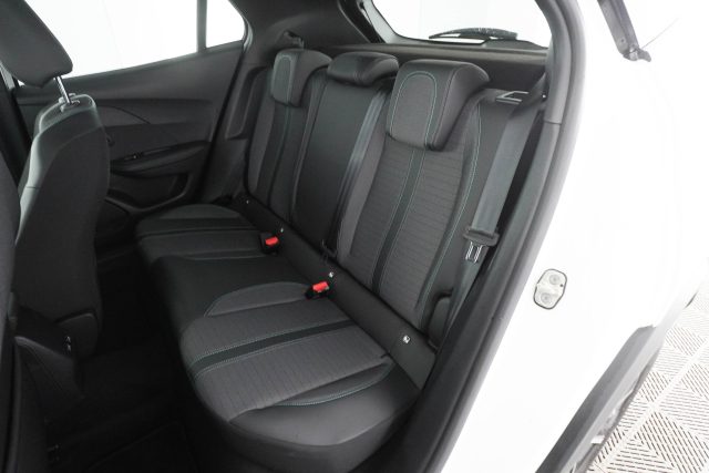 PEUGEOT 2008 usata 9