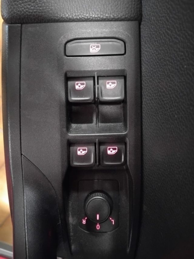 SEAT Arona usata, con Airbag testa