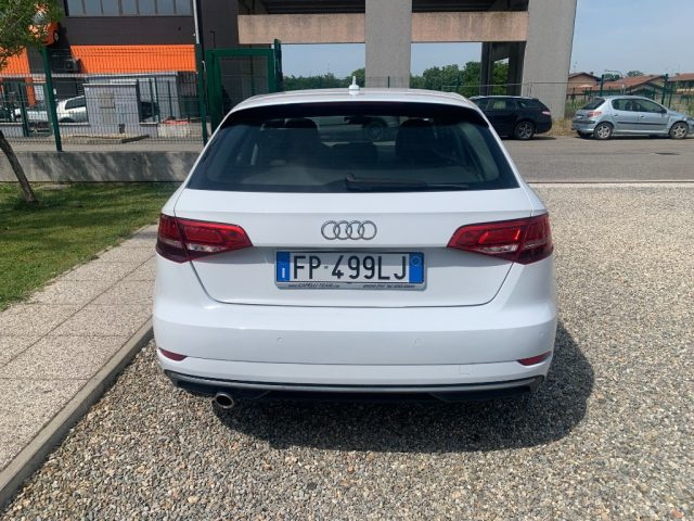 AUDI A3 usata, con Autoradio