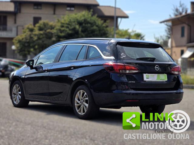 OPEL Astra usata, con Airbag